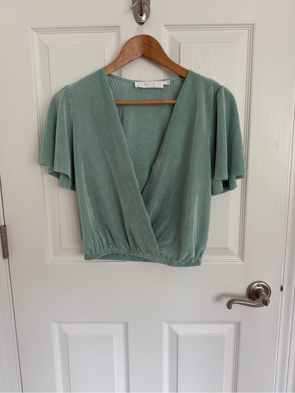 Women’s Astr The Label Faux Wrap Plisse Top Sage Green Size S